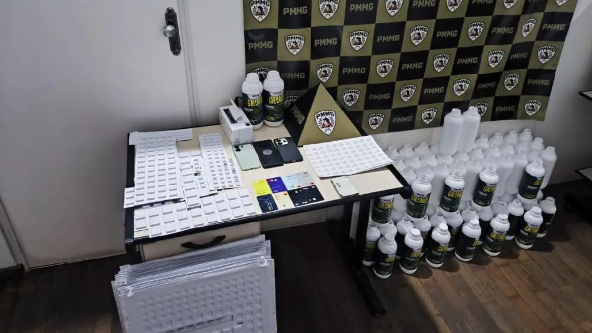 Denúncia leva polícia a apreender insumos usados na falsificação de remédios para cães